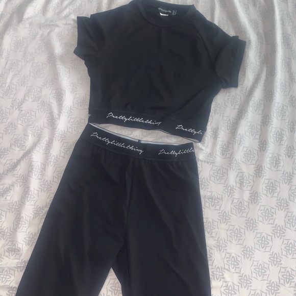 2 pc Set - Picture 2 of 2